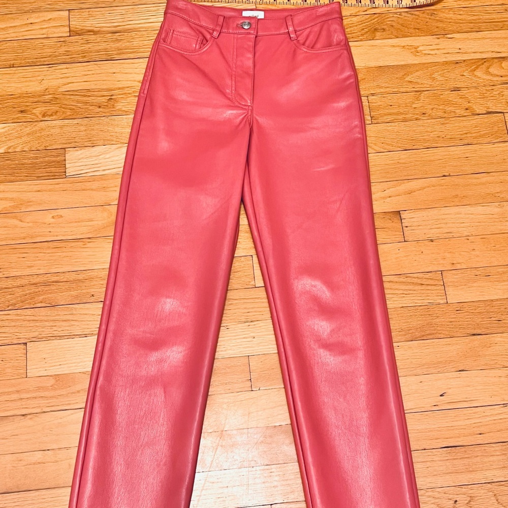 Wilfred Aritzia The Melina Faux Vegan Leather Straight Leg Pants Size 0 Pink